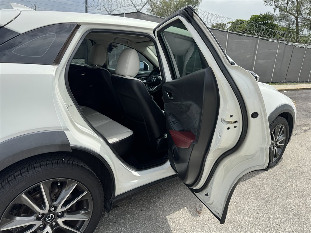 2017 MAZDA CX-3 - $16,995