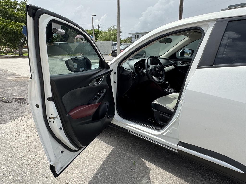 2017 MAZDA CX-3 - $16,995