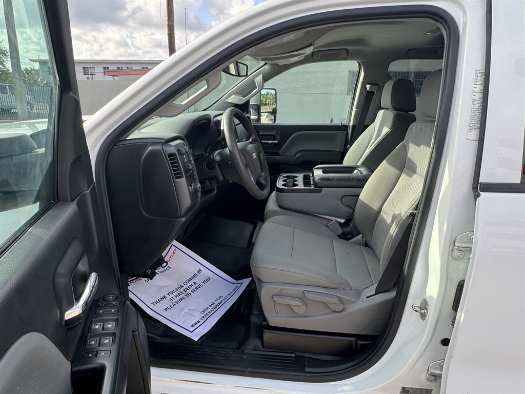 2019 Chevrolet Express - $20,495