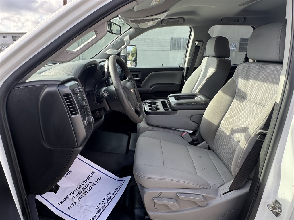 2019 Chevrolet Express - $20,495