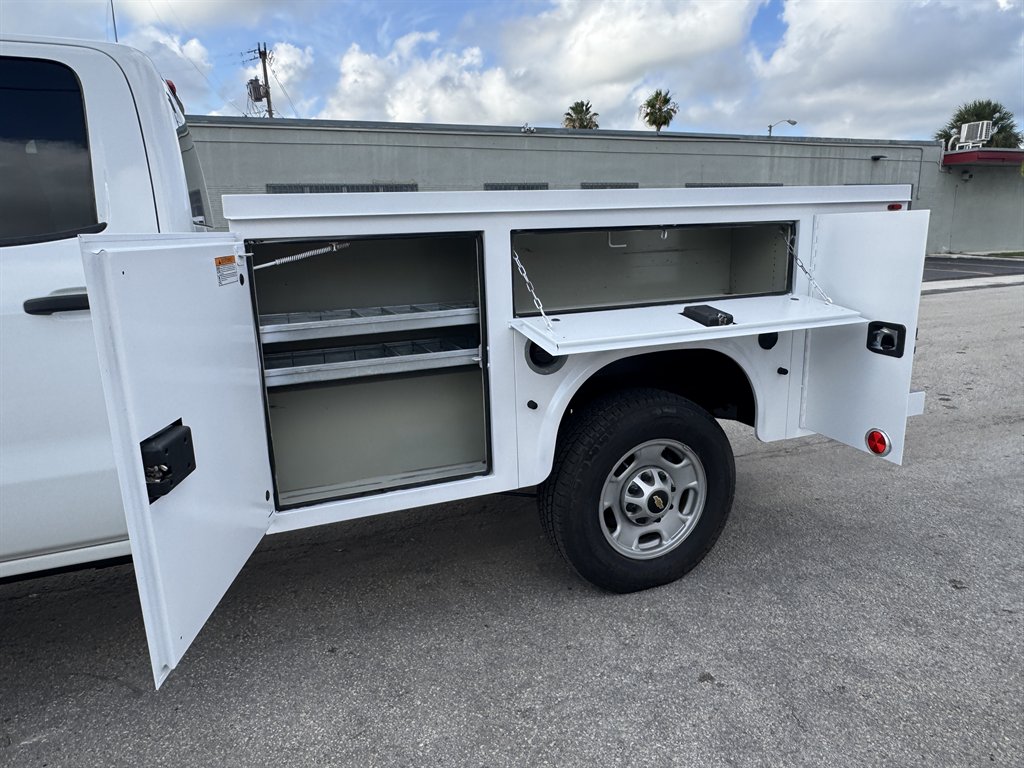 2019 Chevrolet Express - $20,495