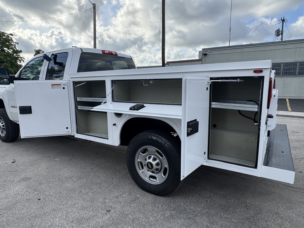 2019 Chevrolet Express - $20,495