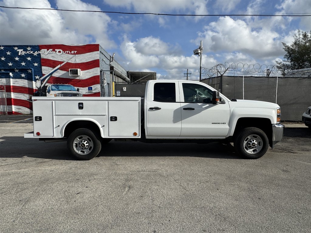 2019 Chevrolet Express - $20,495
