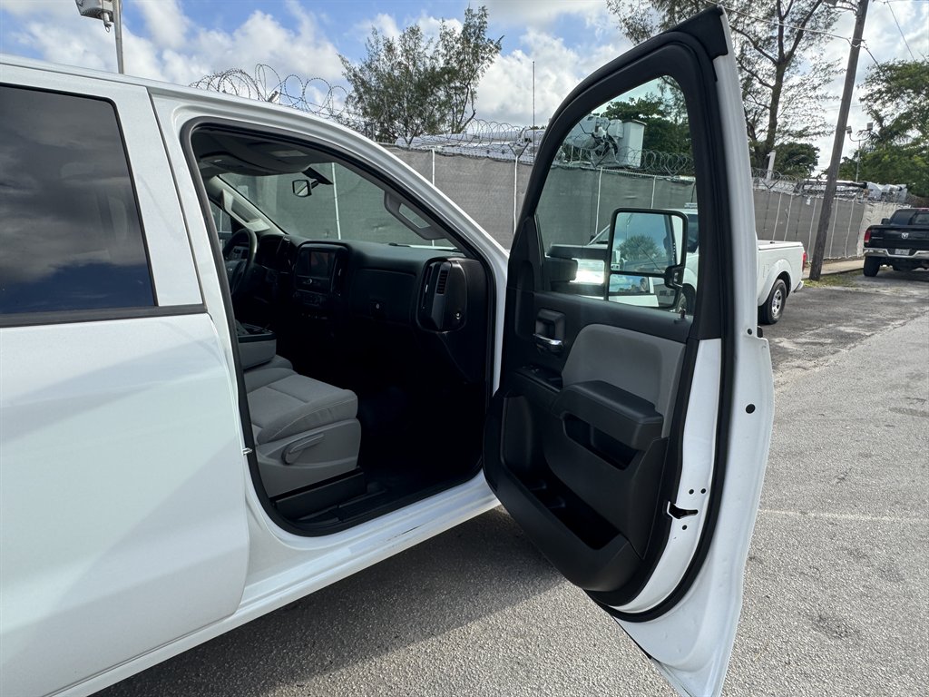 2019 Chevrolet Express - $20,495