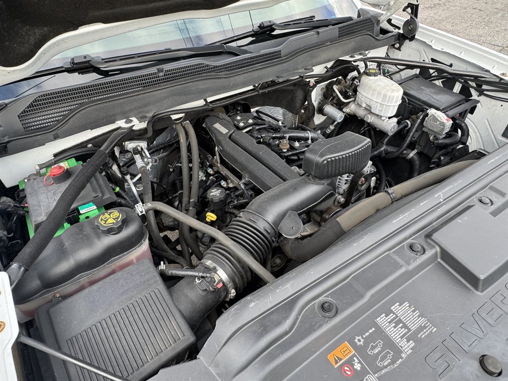 2019 Chevrolet Express - $20,495