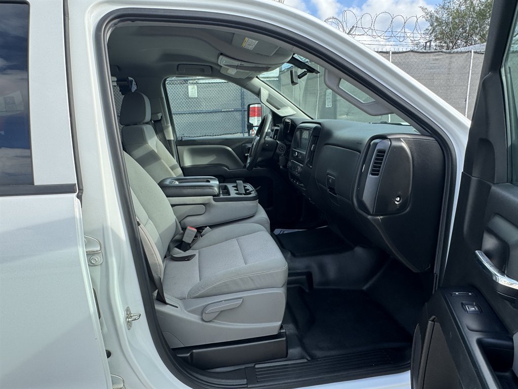 2019 Chevrolet Express - $20,495