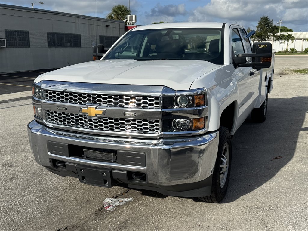 2019 Chevrolet Express - $20,495