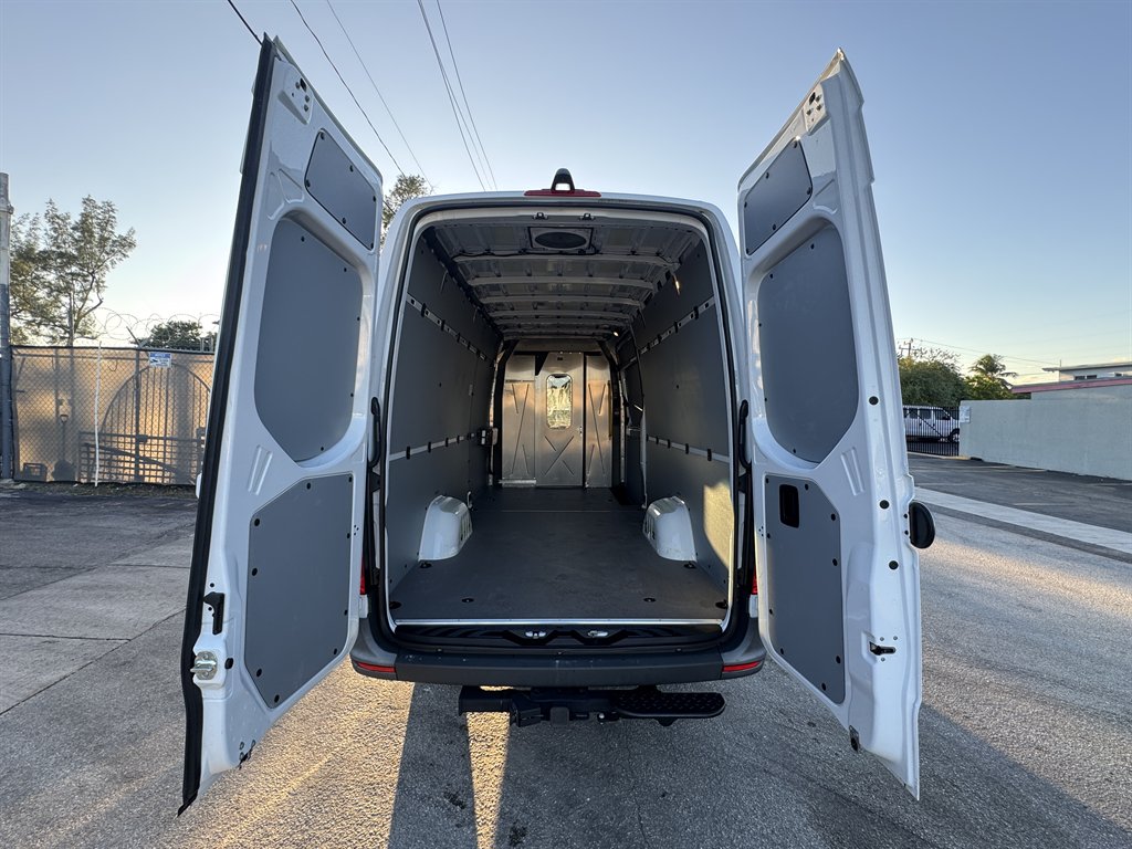 2024 Mercedes-Benz Sprinter - $61,995