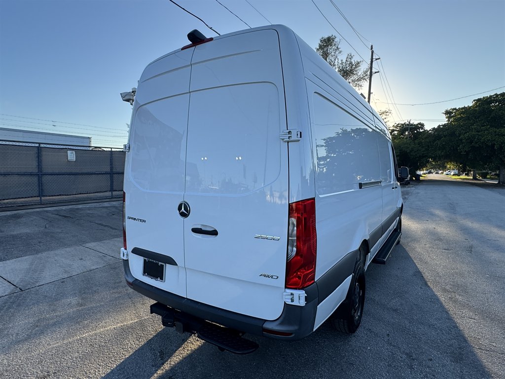 2024 Mercedes-Benz Sprinter - $61,995