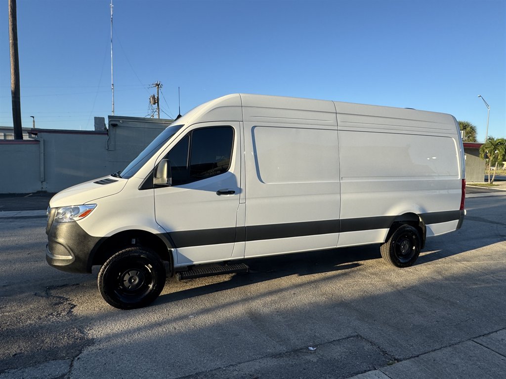 2024 Mercedes-Benz Sprinter - $61,995