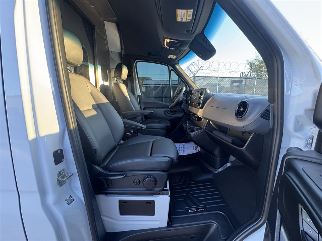 2024 Mercedes-Benz Sprinter - $61,995