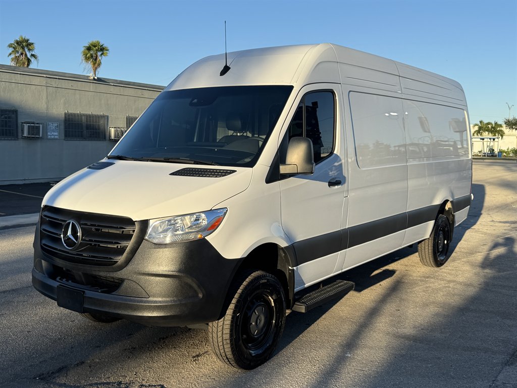 2024 Mercedes-Benz Sprinter - $61,995