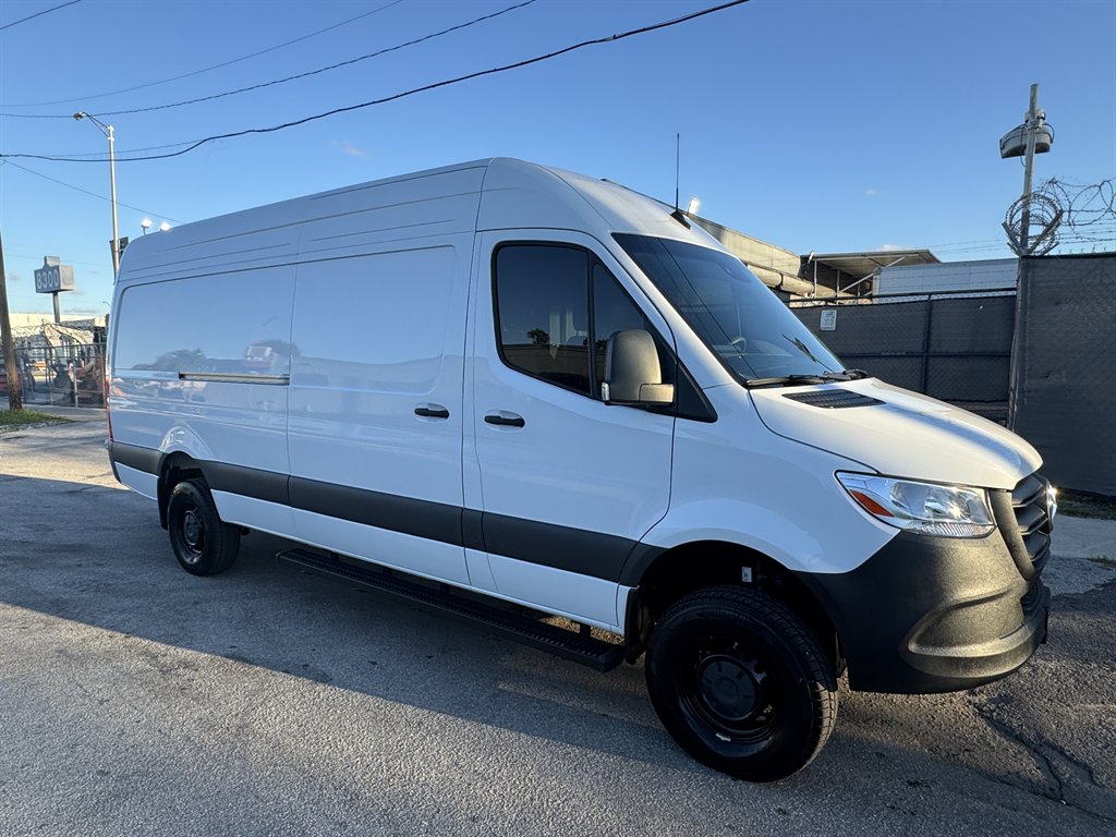 2024 Mercedes-Benz Sprinter - $61,995