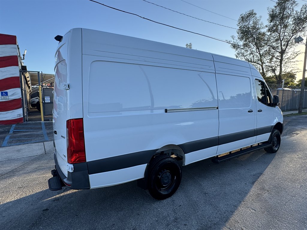 2024 Mercedes-Benz Sprinter - $61,995
