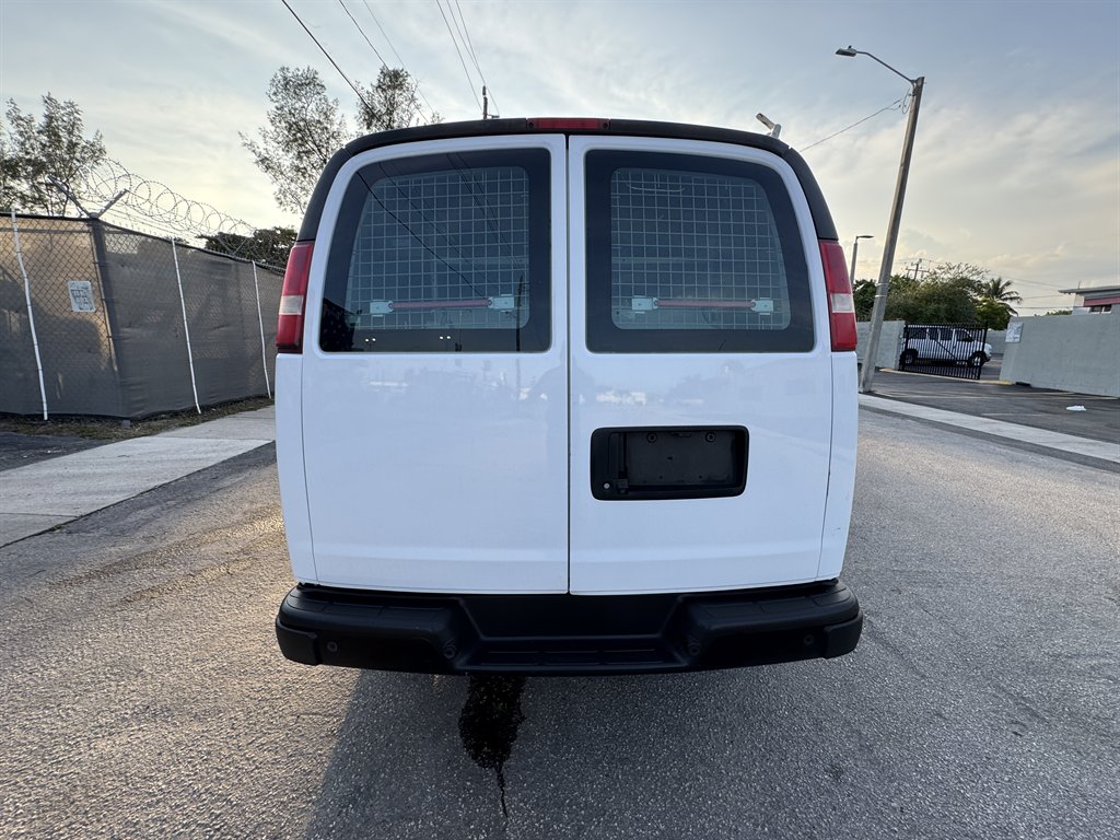 2018 Chevrolet Express - $13,995