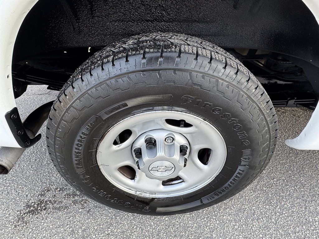 2018 Chevrolet Express - $13,995