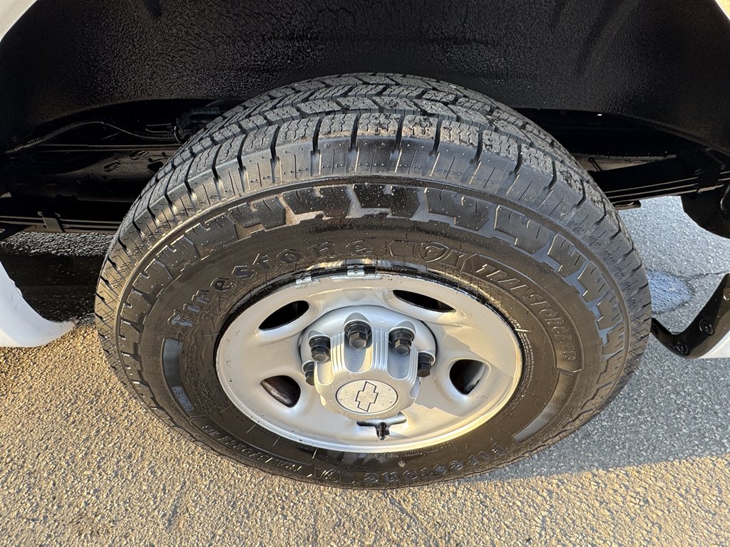 2018 Chevrolet Express - $13,995