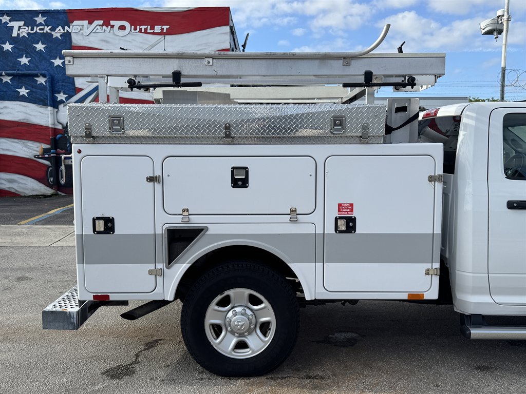 2016 Ram 3500 - $21,495