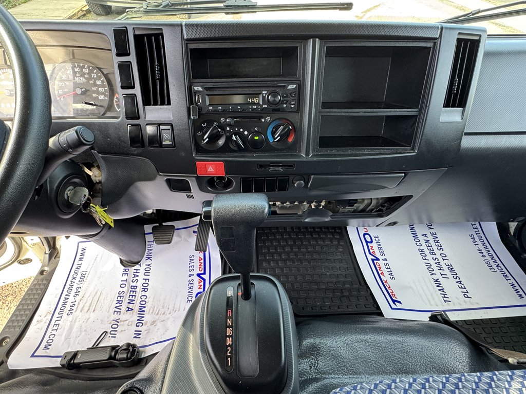 2023 Isuzu Npr-hd - $33,995