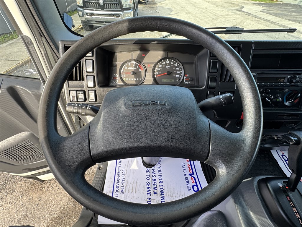 2023 Isuzu Npr-hd - $33,995