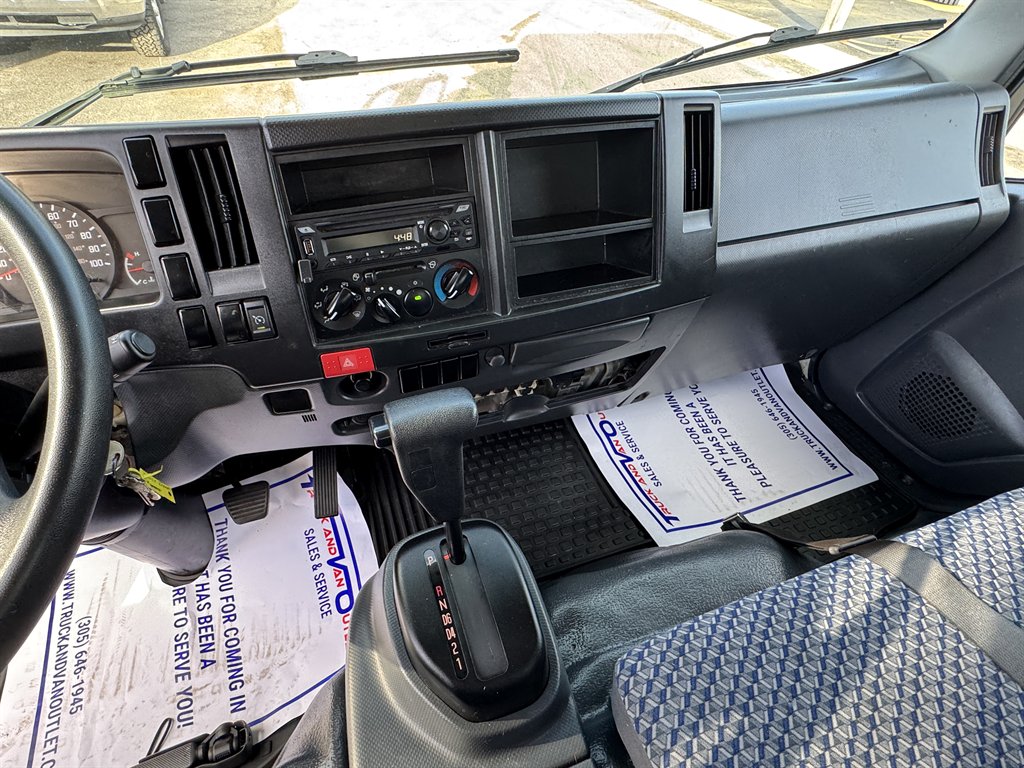 2023 Isuzu Npr-hd - $33,995
