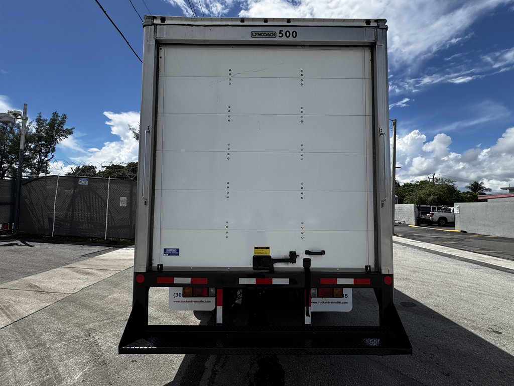 2023 Isuzu Npr-hd - $31,995