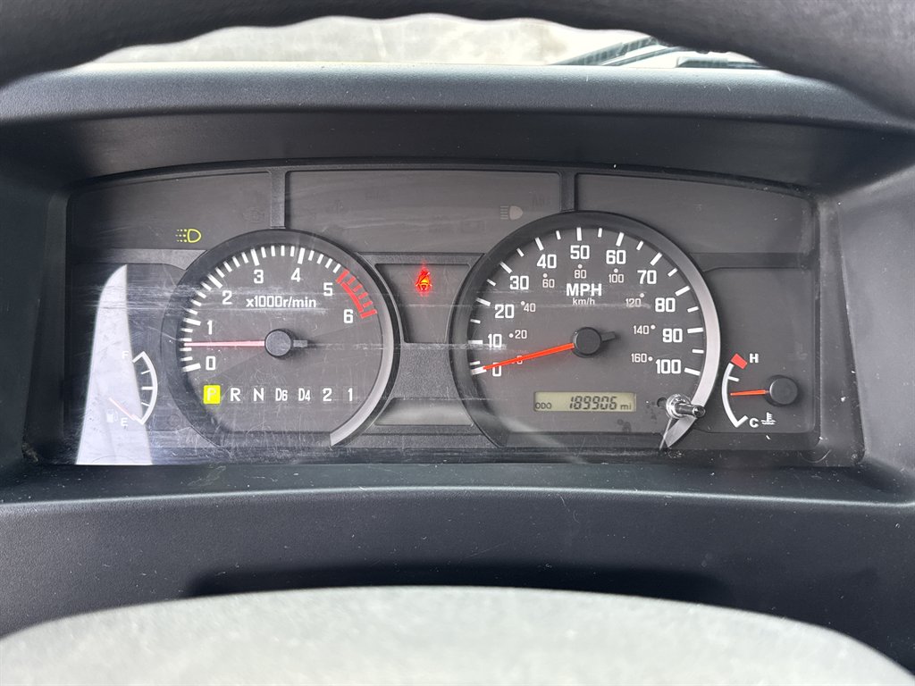 2023 Isuzu Npr-hd - $28,995