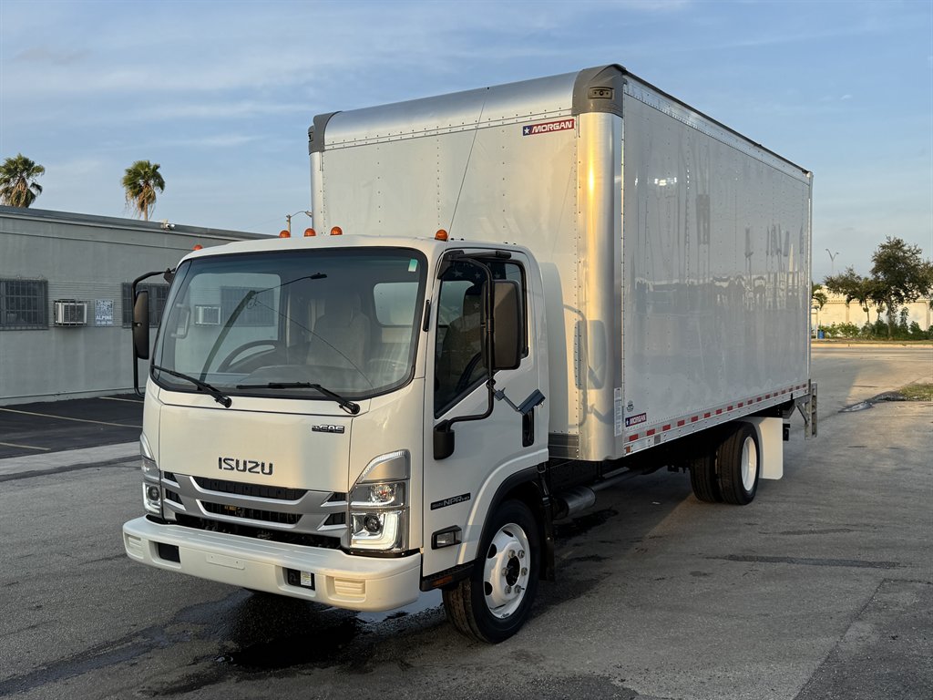 2024 Isuzu Npr-hd - $51,995
