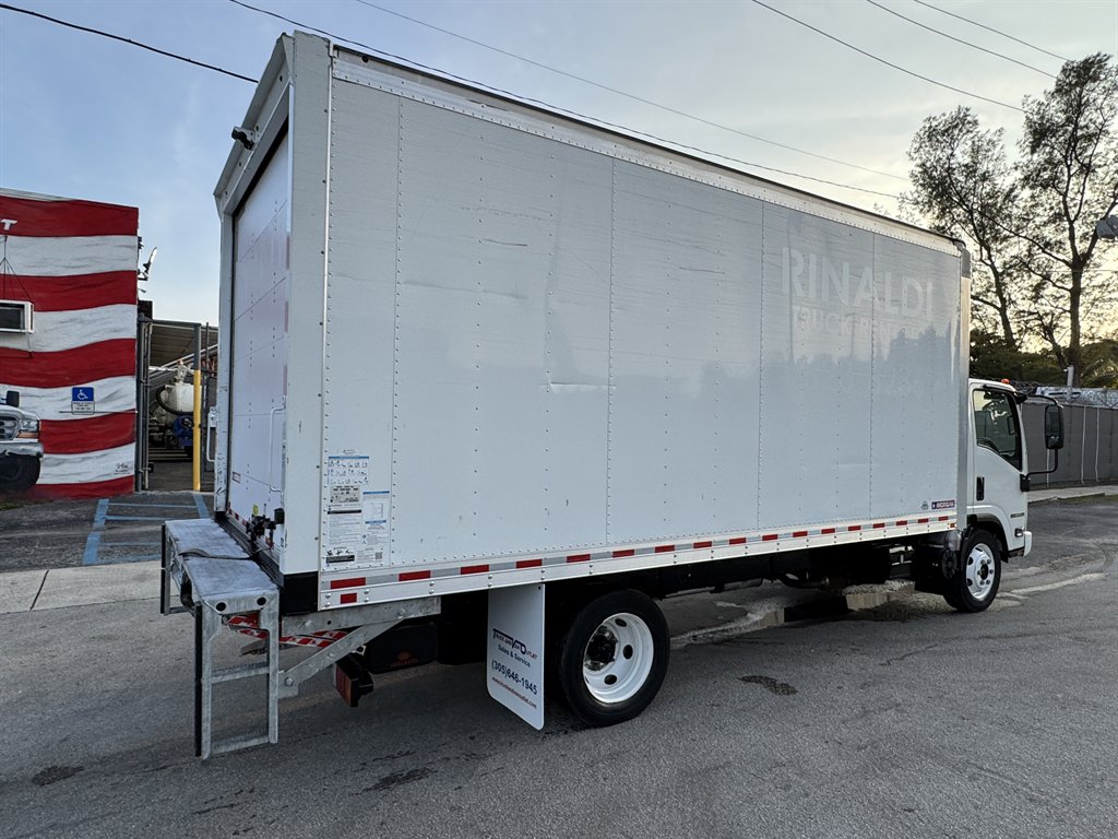 2024 Isuzu Npr-hd - $51,995