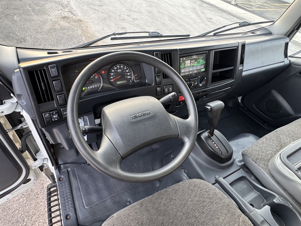 2024 Isuzu Npr-hd - $51,995