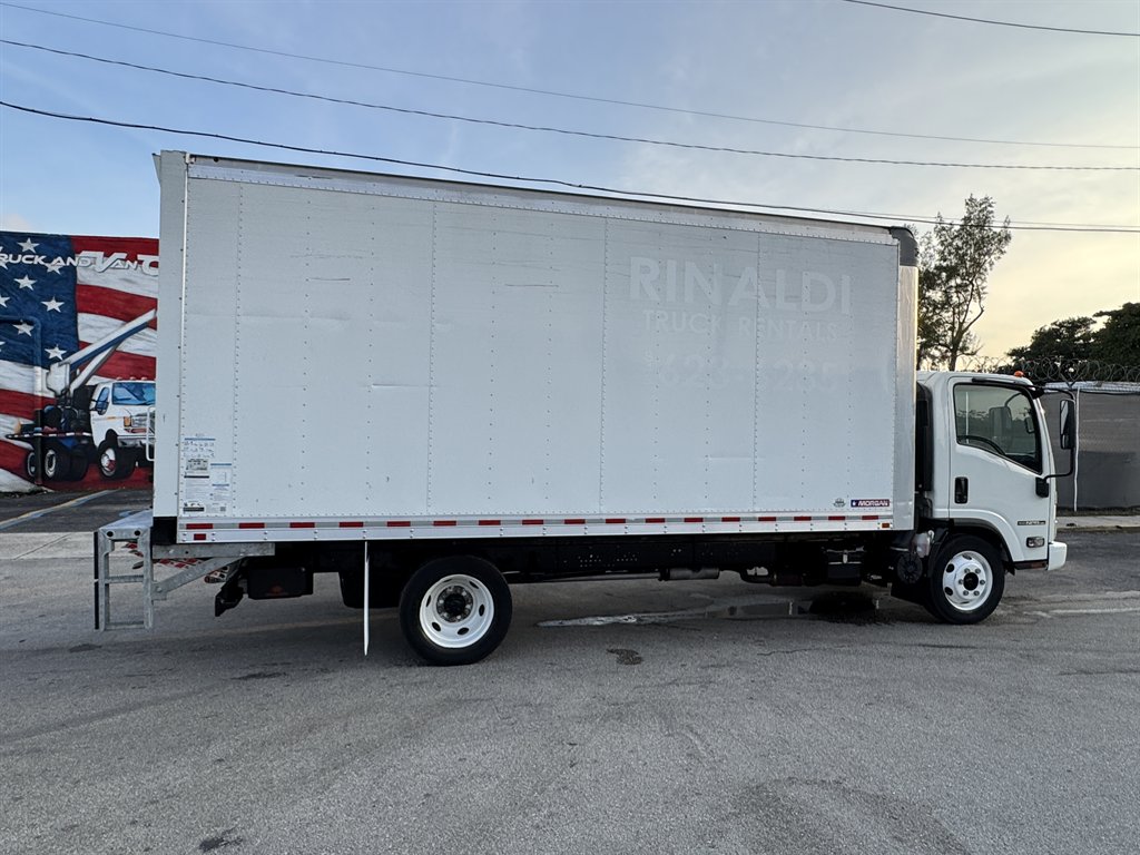 2024 Isuzu Npr-hd - $51,995
