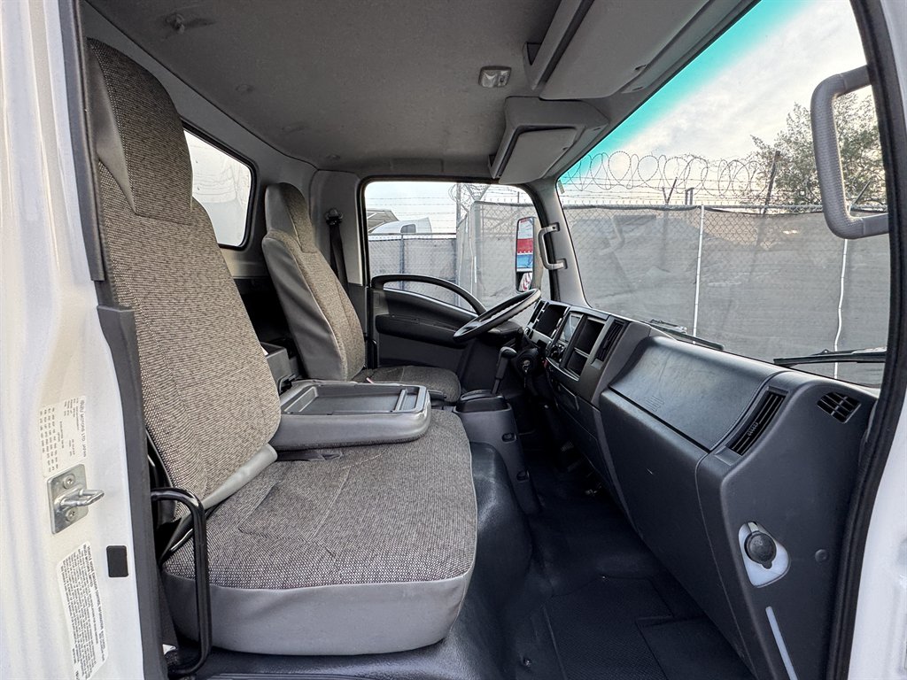 2024 Isuzu Npr-hd - $51,995