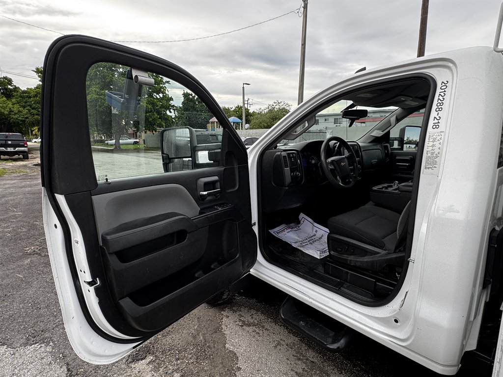 2018 Chevrolet Silverado - $21,995
