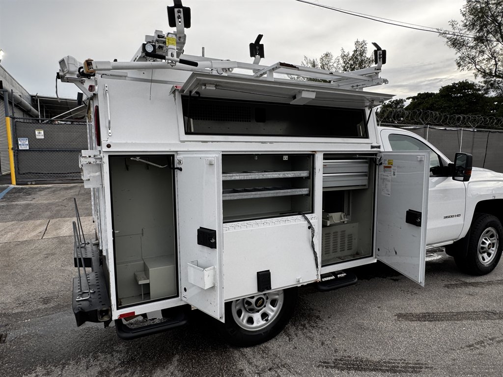 2018 Chevrolet Silverado - $21,995