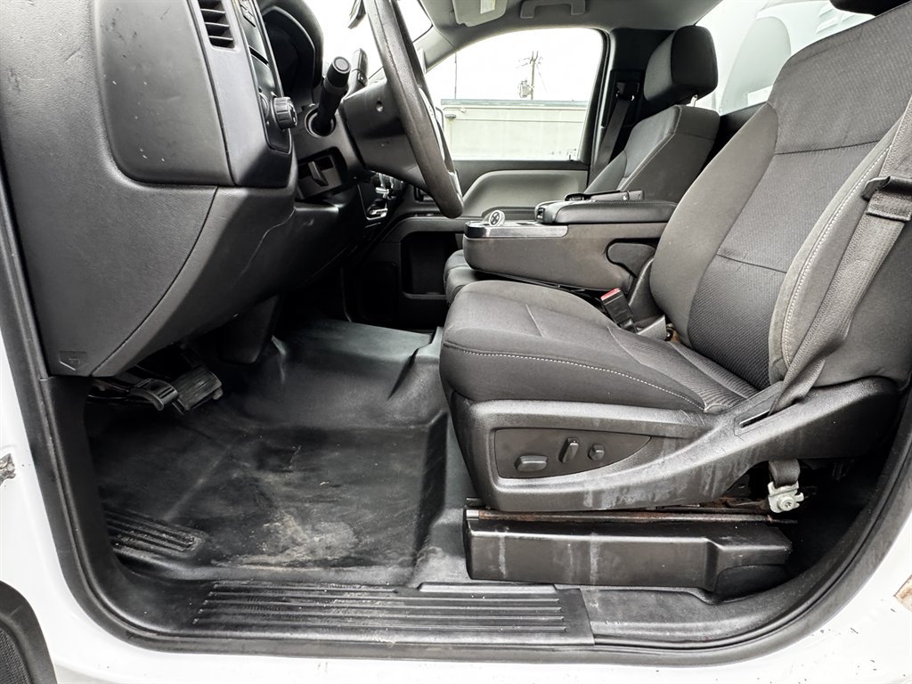 2018 Chevrolet Silverado - $21,995