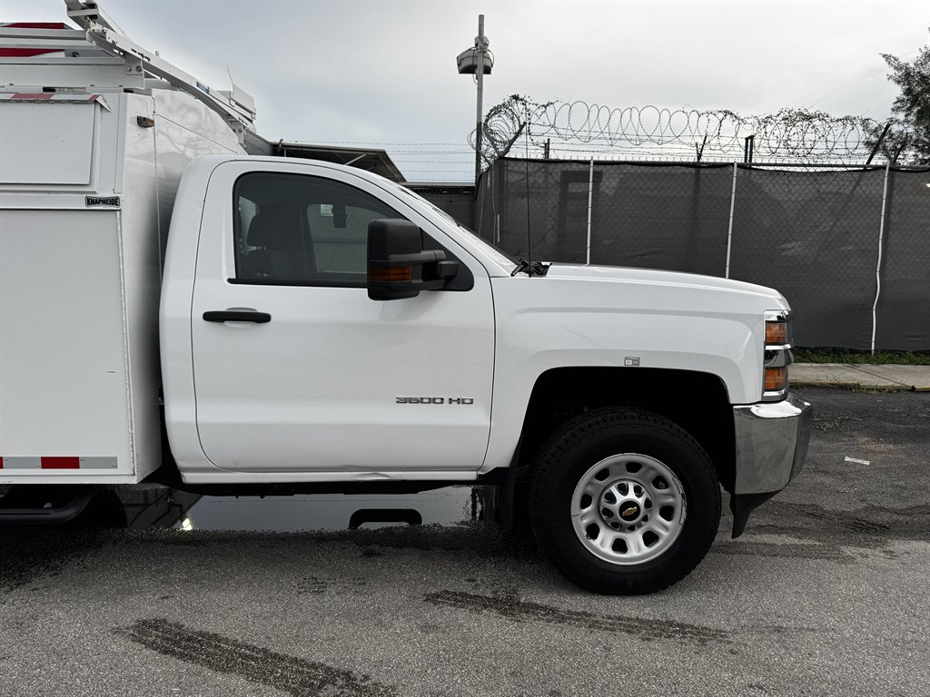 2018 Chevrolet Silverado - $21,995
