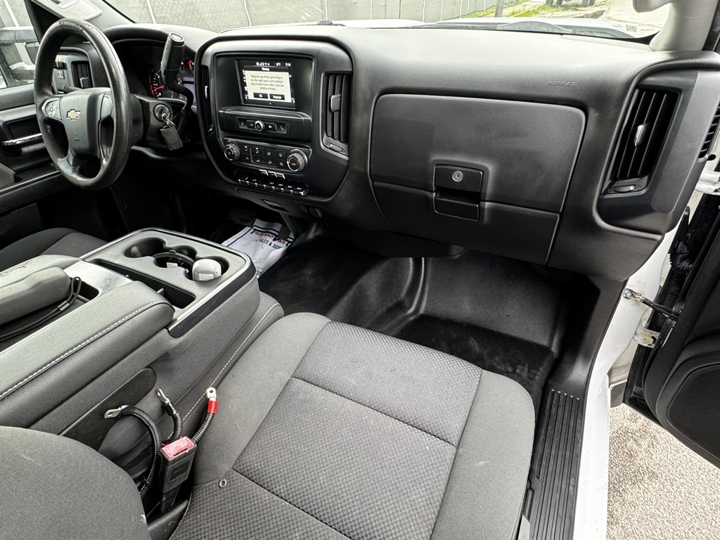 2018 Chevrolet Silverado - $21,995
