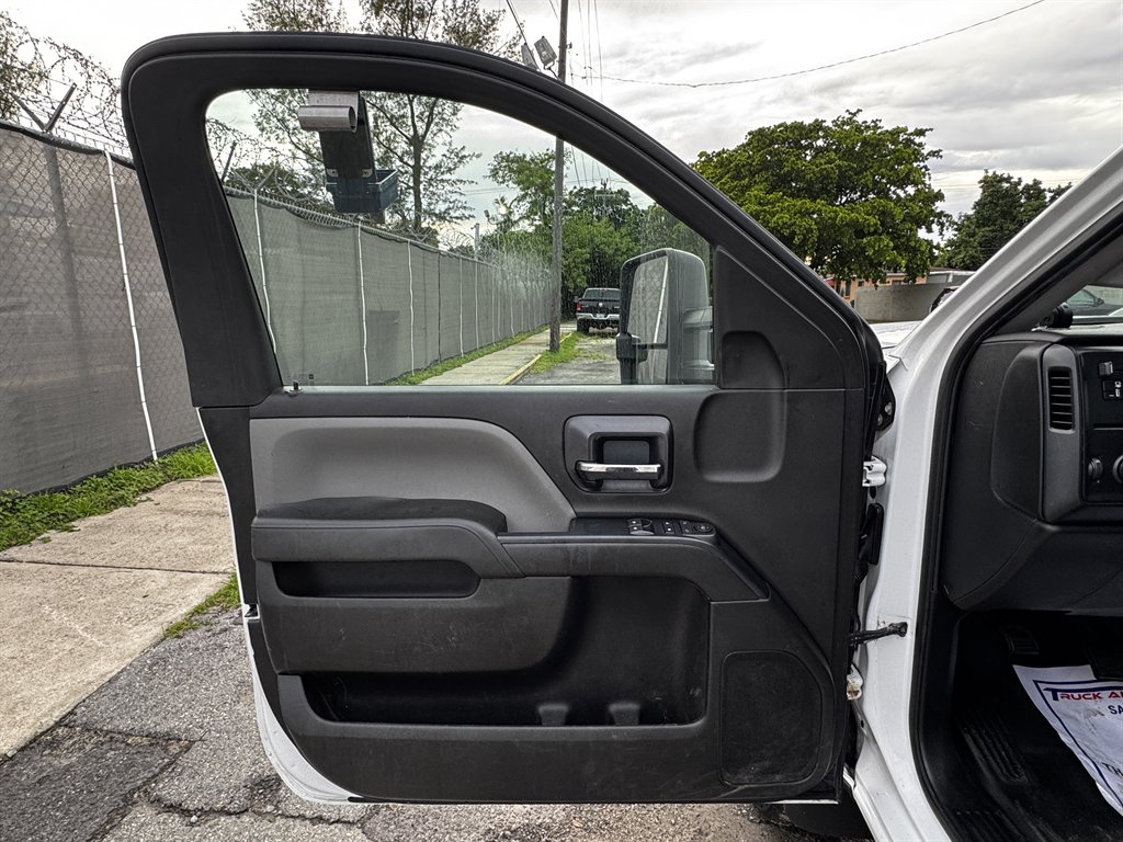2018 Chevrolet Silverado - $21,995