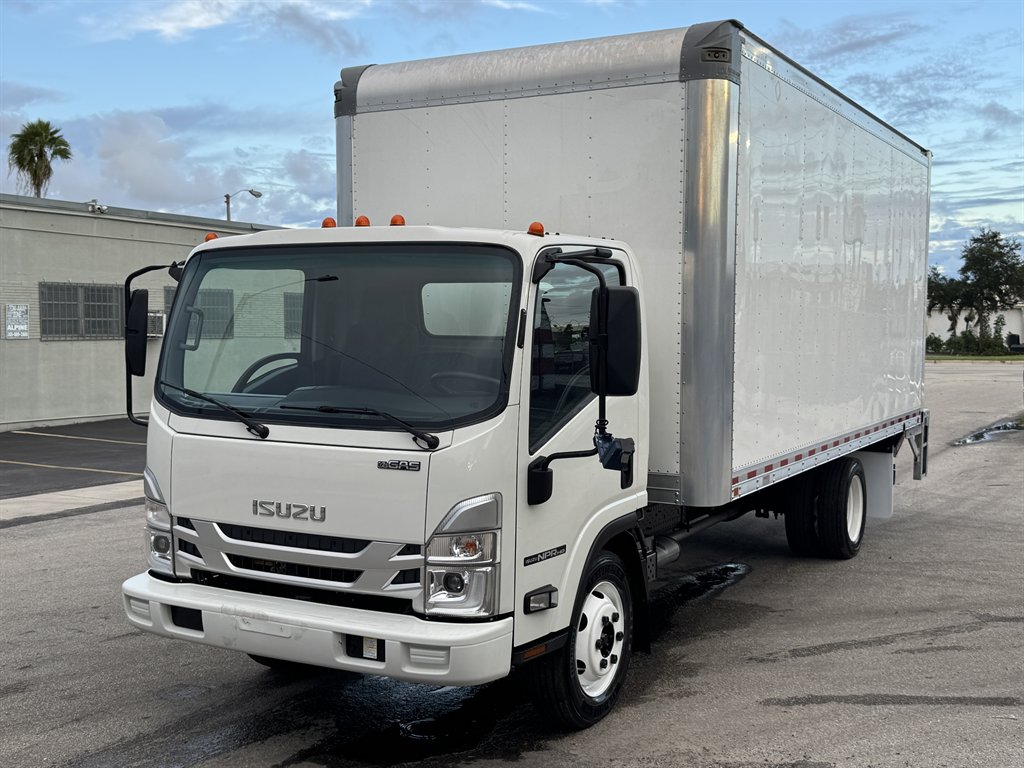 2024 Isuzu Npr-hd - $52,995