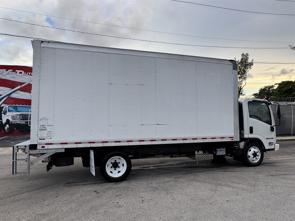 2024 Isuzu Npr-hd - $52,995