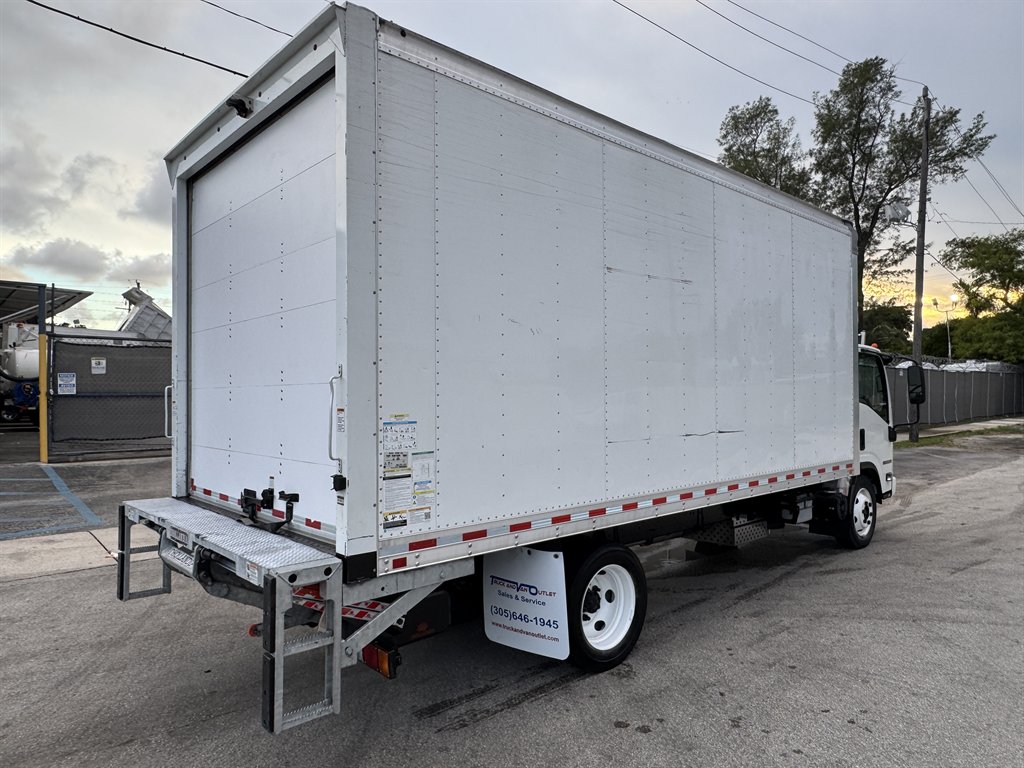 2024 Isuzu Npr-hd - $52,995