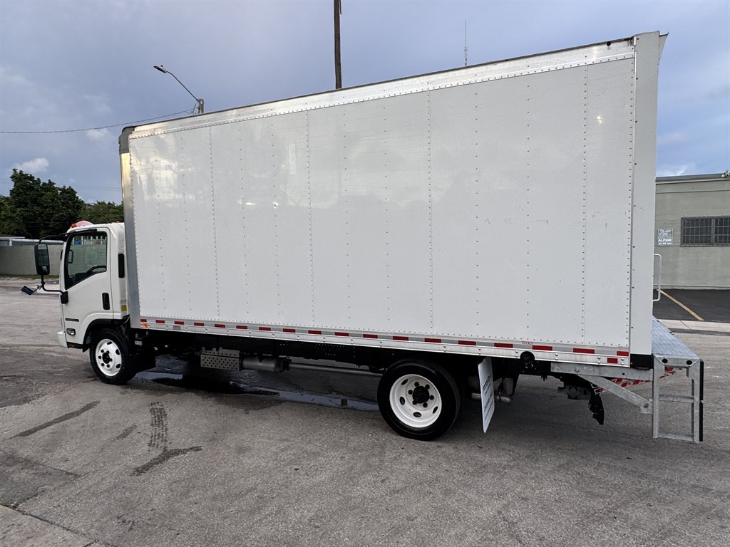 2024 Isuzu Npr-hd - $52,995