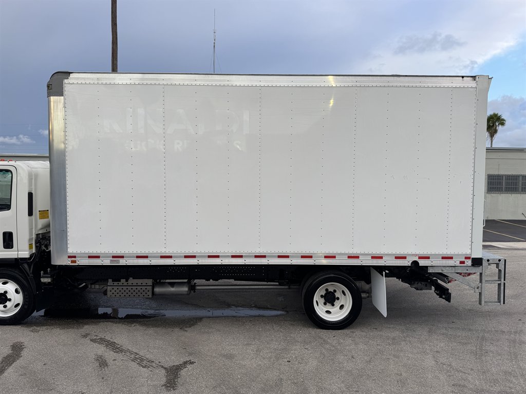 2024 Isuzu Npr-hd - $52,995