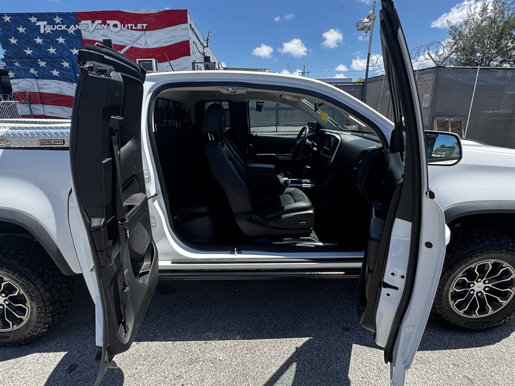 2018 Chevrolet Colorado - $20,995