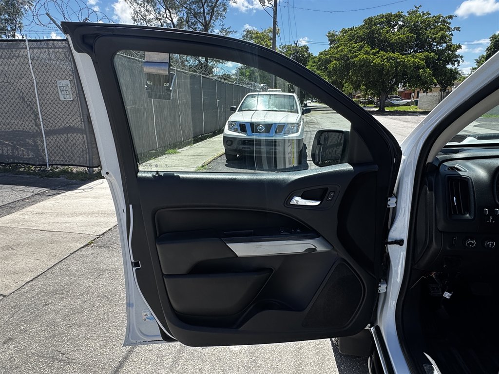 2018 Chevrolet Colorado - $20,995