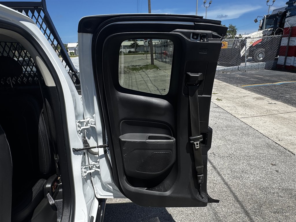 2018 Chevrolet Colorado - $20,995