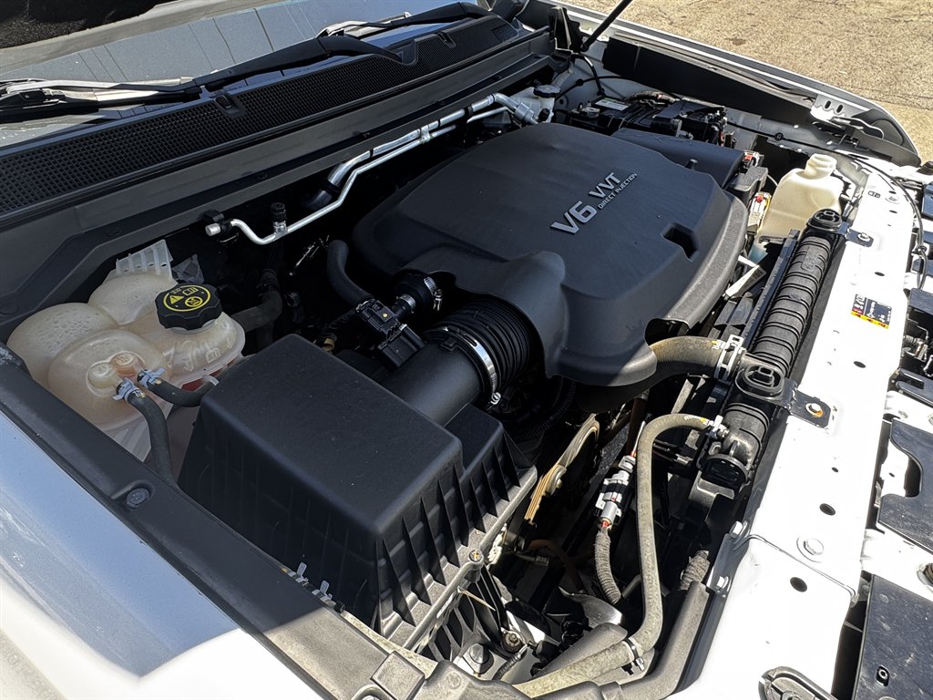 2018 Chevrolet Colorado - $20,995