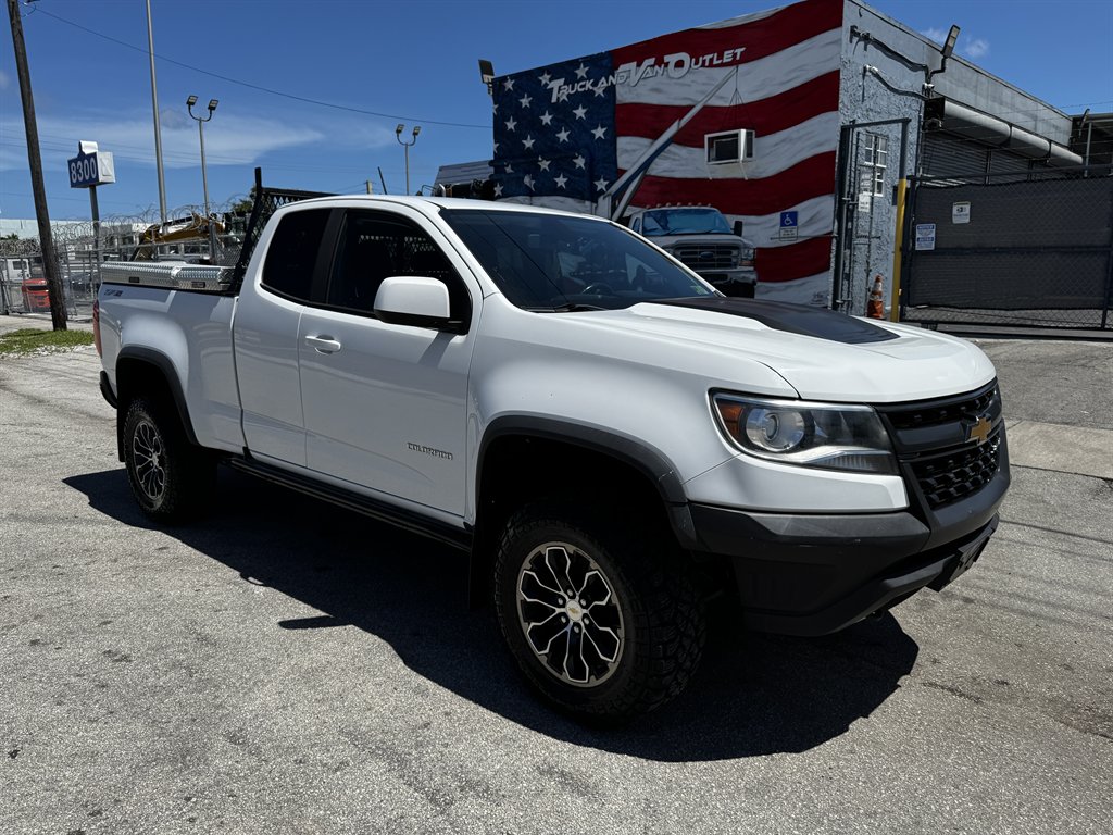 2018 Chevrolet Colorado - $20,995