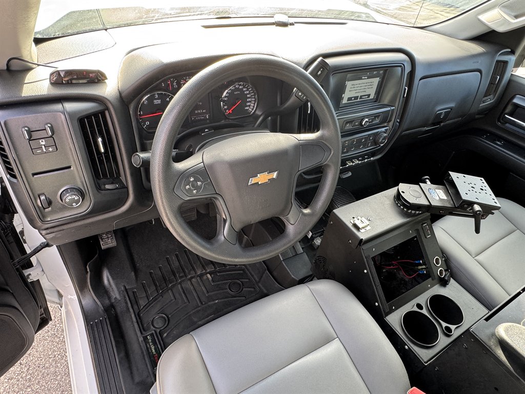 2018 Chevrolet Silverado 1500 - $17,595