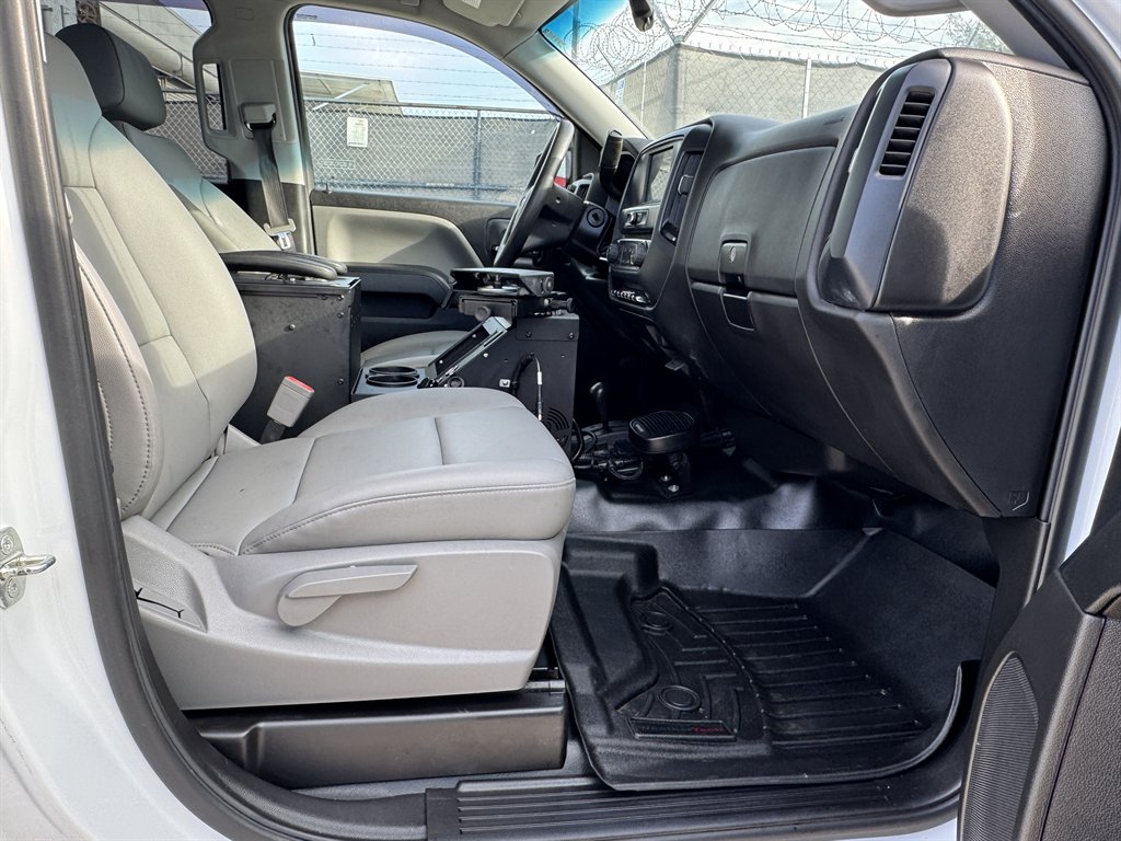 2018 Chevrolet Silverado 1500 - $17,595